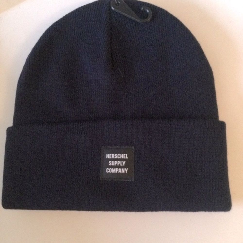 HERSCHEL SUPPLY COMPANY ABBOTT RIB KNIT BEANIE DARK NAVY OS NWT
